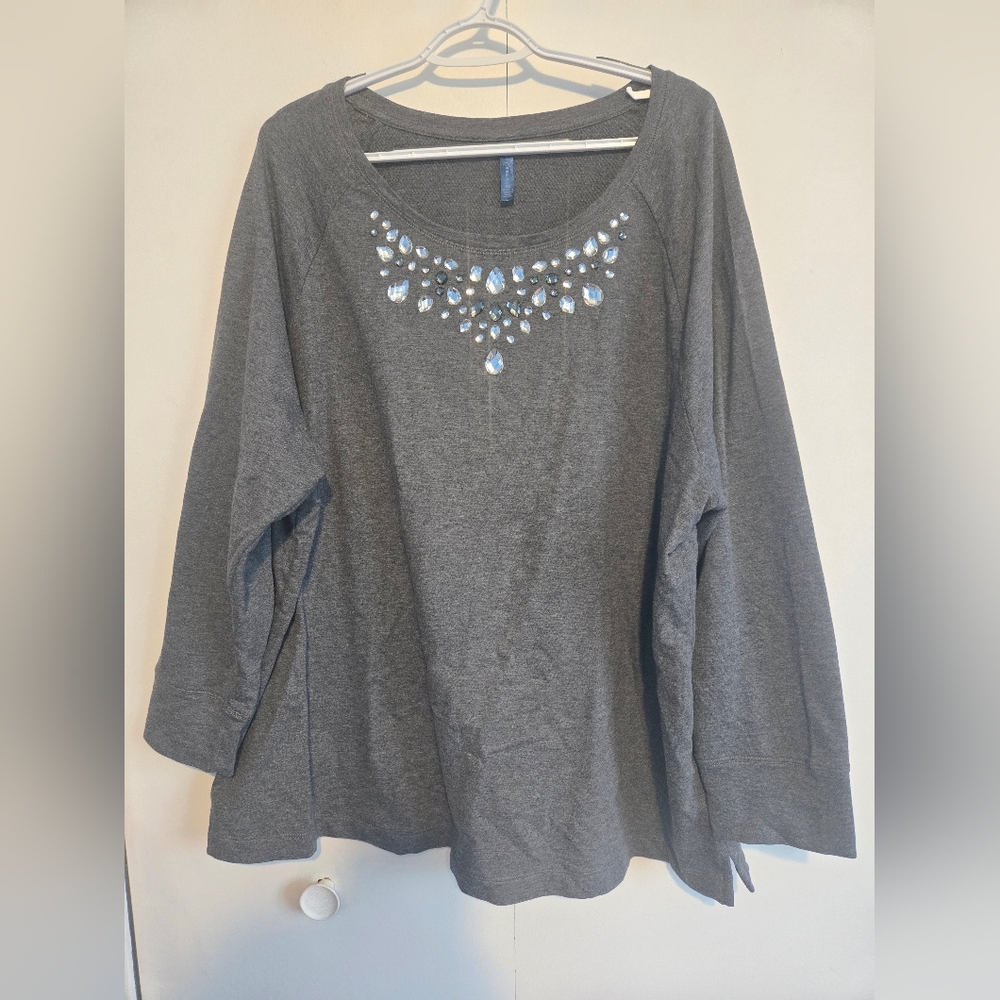 Falls Creek‎ Gray Embellished Long Sleeve Top